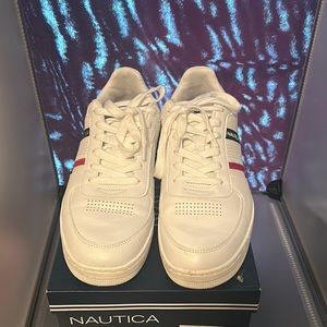 Selling size 10 Nautica